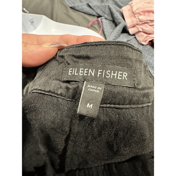 Eileen Fisher Womens Ankle Pants Size M Black Floral Embossed Side Zip Stretch - Picture 4 of 9